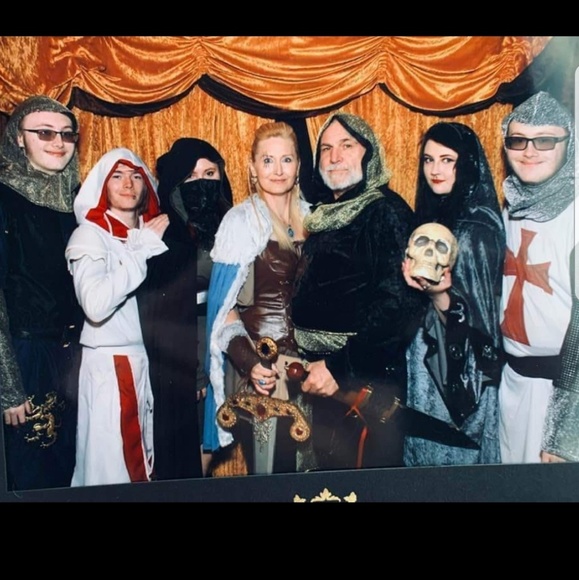 Poshmark Ambassador - Picture 2 of 5